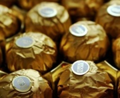 Újra lecsapott az édességmaffia: alvó kamionos mellől loptak el 4 tonna csokit