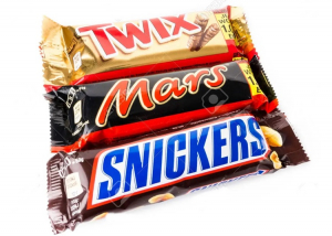 Innen kapták nevüket kedvenc csokijaid: ismerd meg a Mars, a Twix vagy a Snickers sztoriját