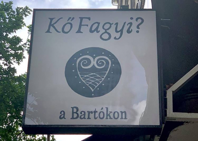 „A fagyihoz mosolyogni kell!” – a Kő fagyi? Mindszentkálla után már a Bartókon is!