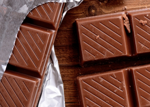Teszt: Te felismered a népszerű csokikat csomagolás nélkül?