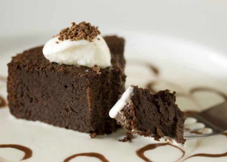 A legfinomabb csokoládés sütemény liszt nélkül – Kávé gazdagítja a tésztáját