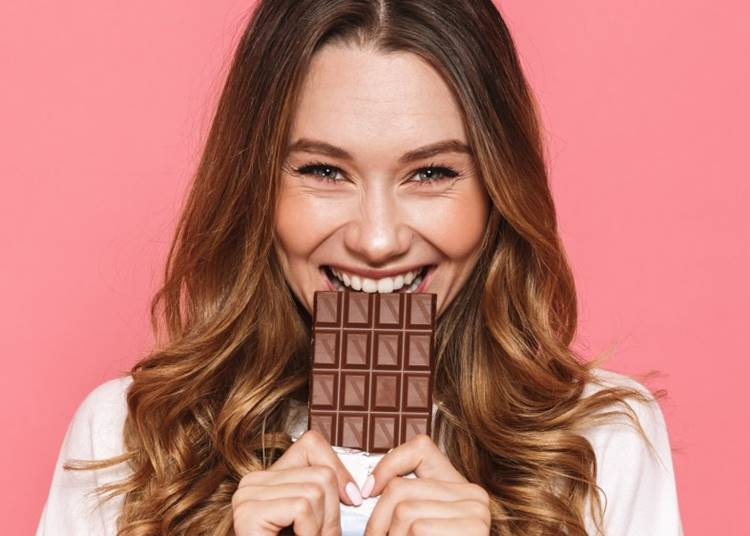 Ez történik, ha minden nap eszel csokit: 5 szuper előny és 5 kellemetlen mellékhatás